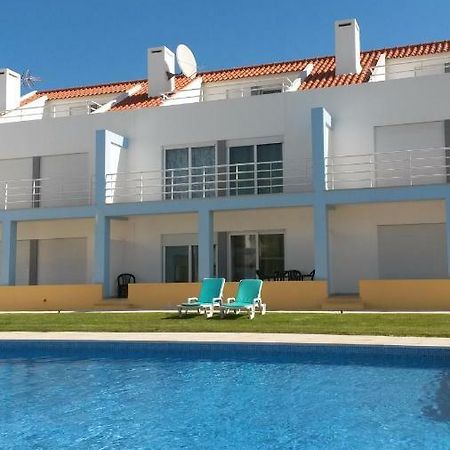 פראייה דה לורינייה Townhous Praia Da Areia Branca מראה חיצוני תמונה