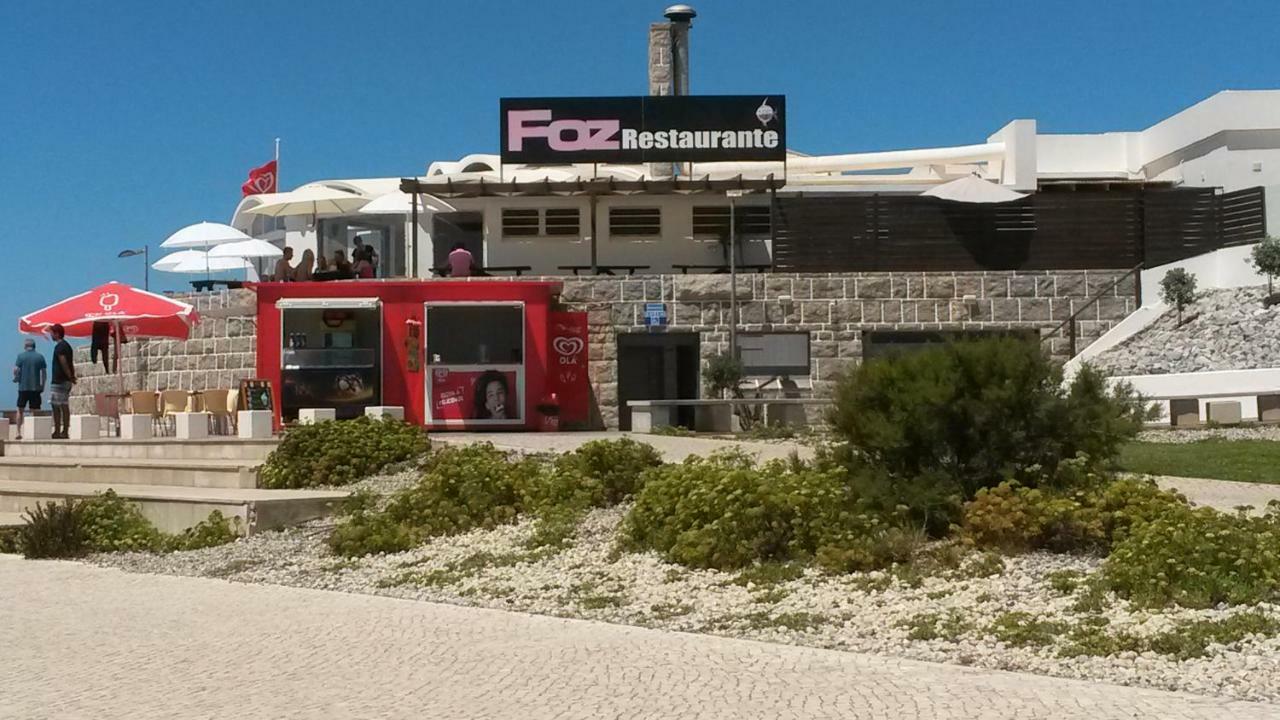 פראייה דה לורינייה Townhous Praia Da Areia Branca מראה חיצוני תמונה