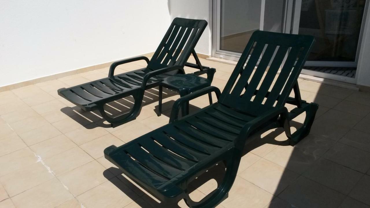 פראייה דה לורינייה Townhous Praia Da Areia Branca מראה חיצוני תמונה