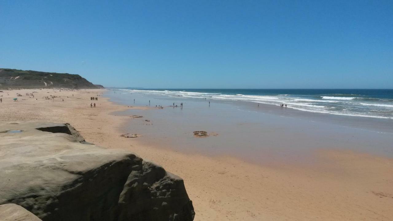 פראייה דה לורינייה Townhous Praia Da Areia Branca מראה חיצוני תמונה